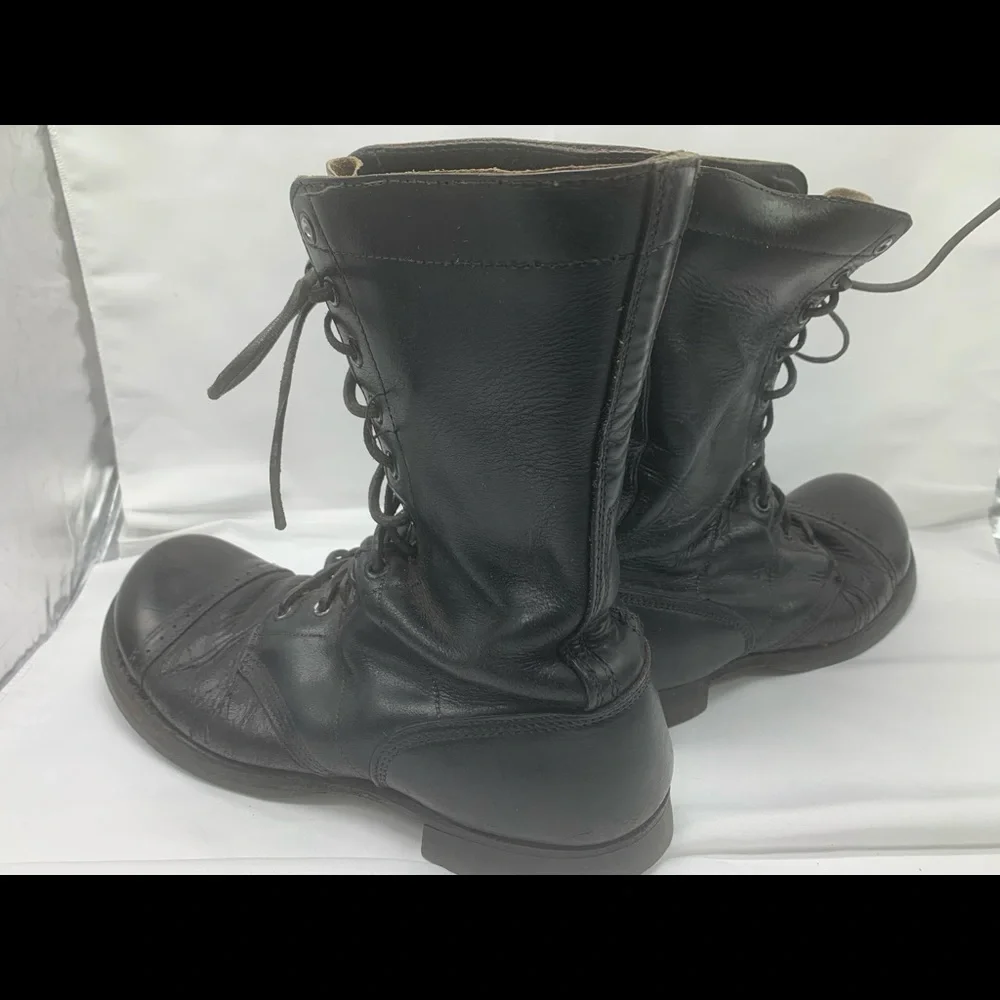 Vintage Corcoran military paratrooper jumper combat boots. Size 9c W